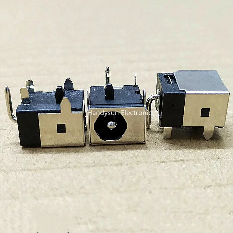 Toma de corriente DC DC-044D, enchufe recto de 5 pines, 5x2,0 núcleos, Pin doblado con posicionamiento, medio envuelto, Conector de montaje en Panel de cobre