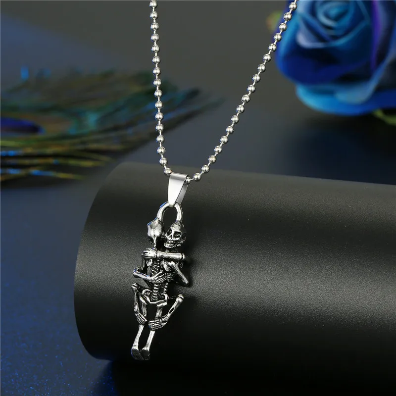 1PC Gothic Vintage Metal Fish Bone Skull Necklace For Women Men Punk Spider Ghost Claw Big Pendant Choker Necklace Jewelry N95