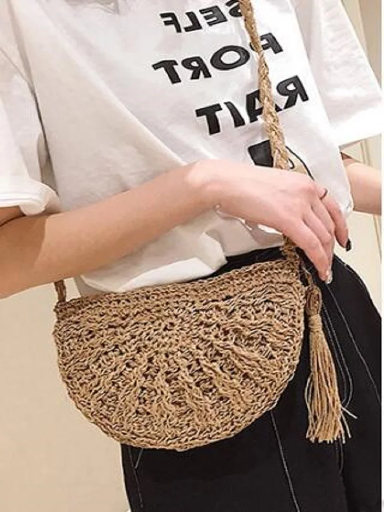 2021 Tassel Summer Beach Handmade Crossbody Bags Women Hollow Straw Bag Circle Rattan Bag Soft Paper Rope Shoulder Bag