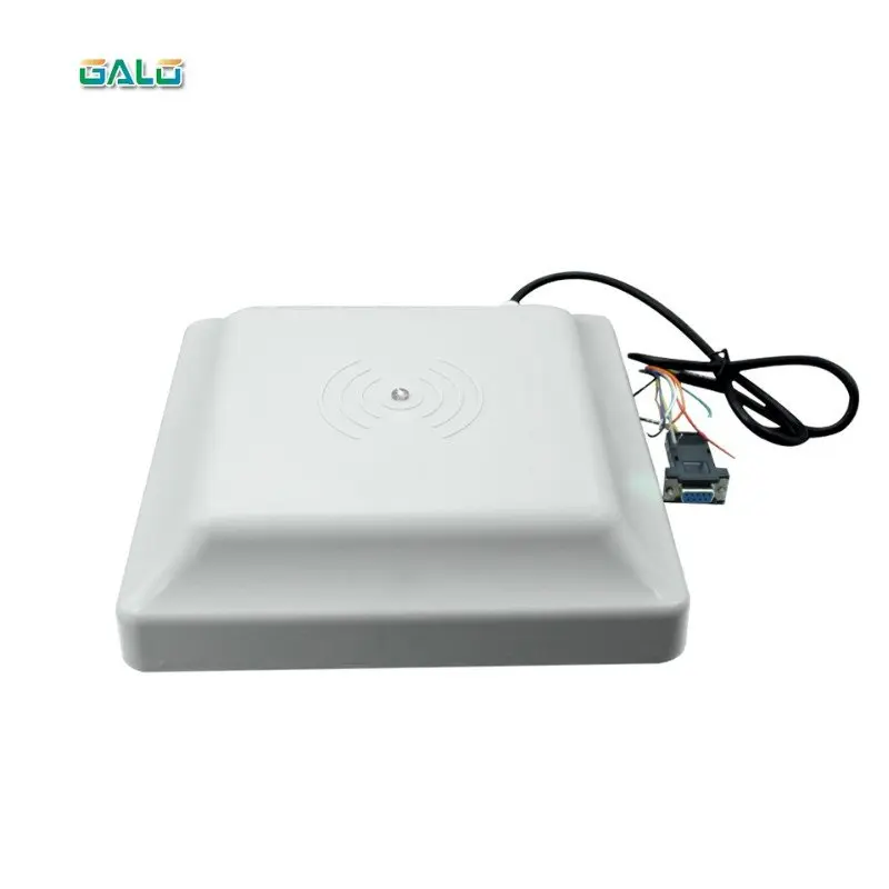 Lecteur de carte RFID UHF intégratif, système de gestion de stationnement, antenne 8dbi longue portée, RS232, RS485, Wiegand, meilleure qualité, 6m