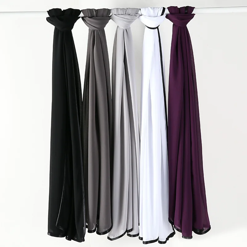 Las mujeres de gasa Hijabs bufanda con borde negro musulmán, muestras de lazo suave chal bufandas secreto de protector solar pañuelo Color liso