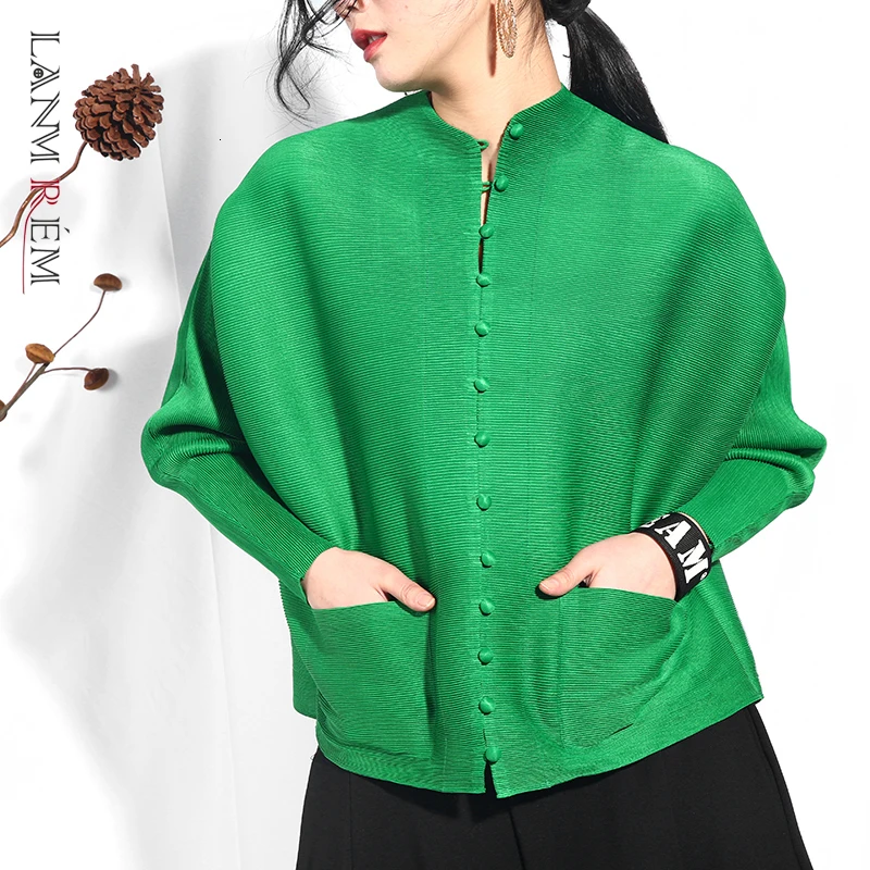 

LANMREM 2024 Spring New Pleated Clothing For Women Single-breasted Shirt Loose Pleated Sunscreen Blouse SA566