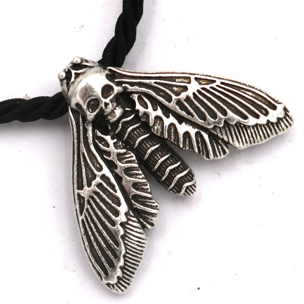 Antuqing 1pcs dead head skull Butterfly Hawkmoth Necklace For Women Men Moon Moth Skull Wings Witchcraft jewelry