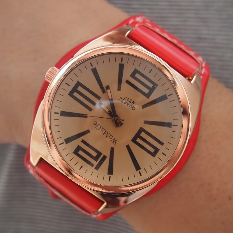 

2021 Womage Fashion Brand Watch Women Red Watches Rose Gold Big Dial Quartz Wristwatches Casual Ladies Watches Reloj Mujer