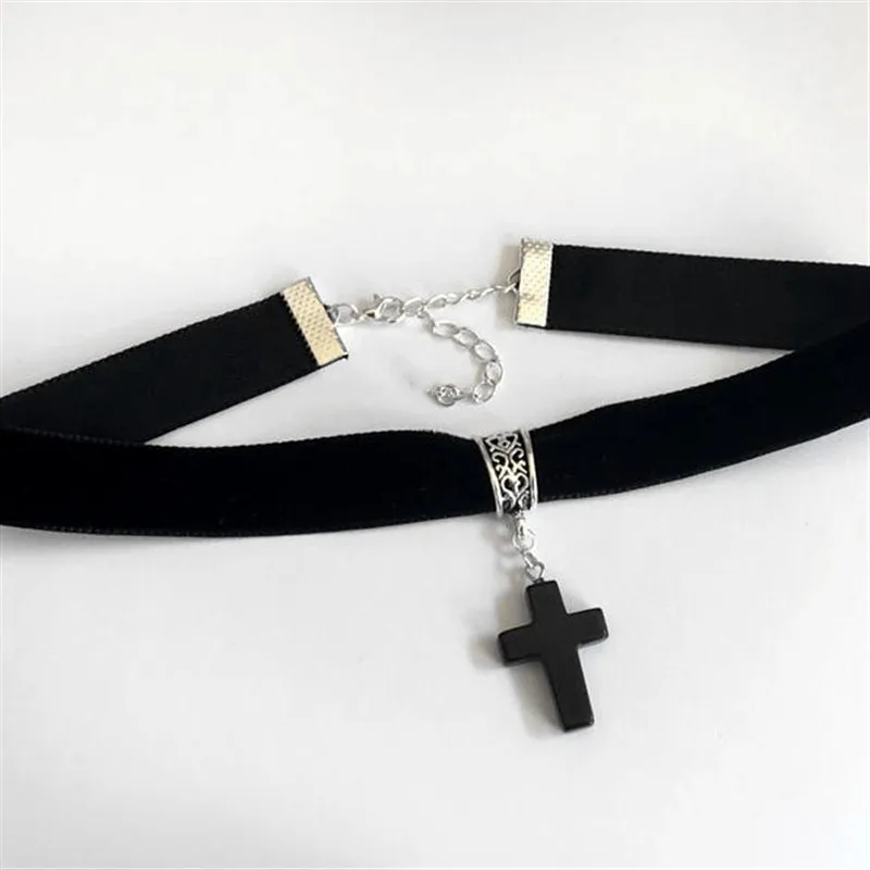 Black Velvet Choker with Cross Natural stone Crystal Gothic Grunge Jewellery Fashion Jesus pendant 2020 new women gift