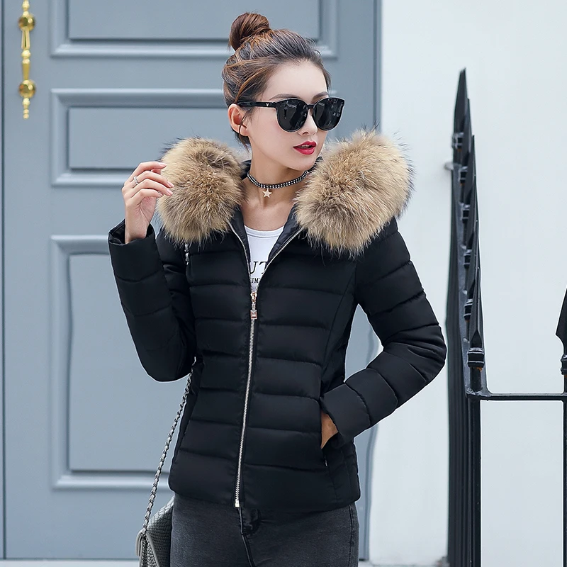 2023 New Winter Jacket Womens Parkas Fur Collar Hooded Coats Casual Short Jacket Female Slim Cotton Padded Warm Outerwear P768