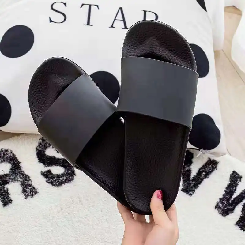 Women's New Summer Slippers Modern Women's Slippers Black and White Beach Shoes Household and Bathing Couple Slippers