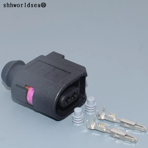 

shhworldsea 1sets 2p 1.5mm Sensor Connector Plug For Skoda Volkswagen AUDI VAG A4 A8 Q3 Touran Polo Passat B7 Tiguan 6E0973702