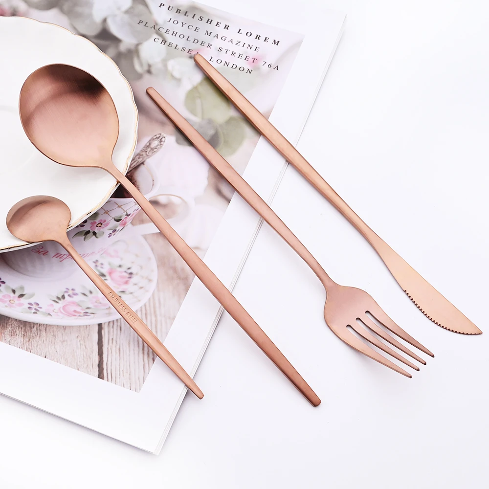 16Pcs Rose Gold Cutlery Set Knife Fork Coffee Spoons Dinnerware Set Stainless Steel Tableware Set Western Kitchen Silverware Set