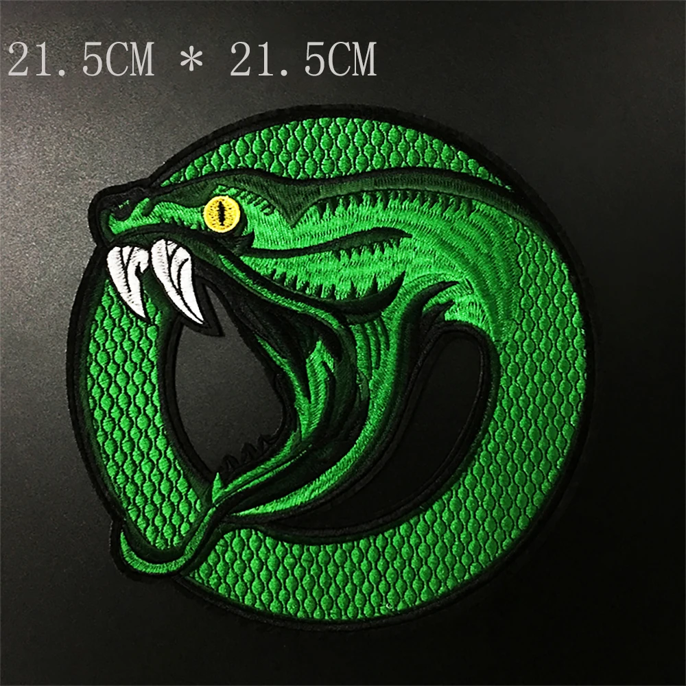 1 pezzo moda grande serpente verde toppe termoadesive per abbigliamento Applique abbigliamento ricamo Punk T-shirt giacca decorazione