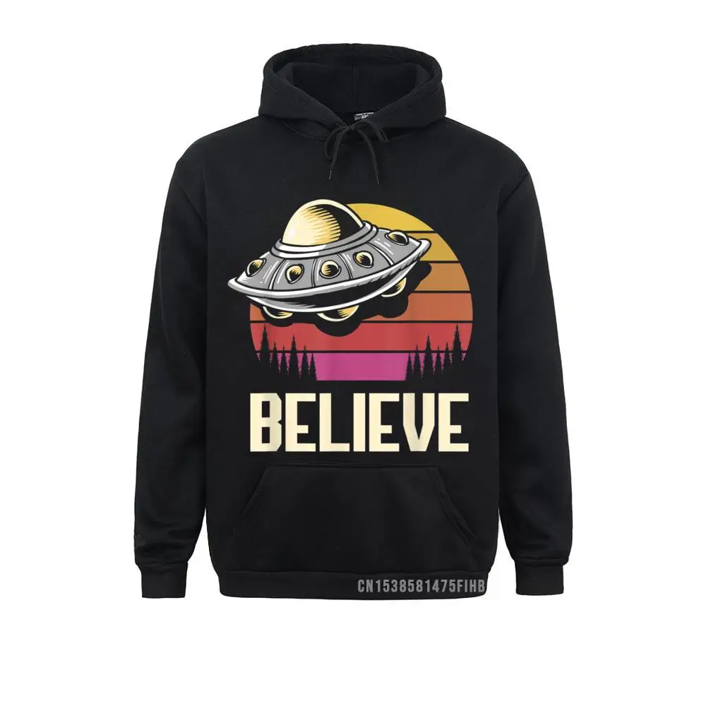 

UFO Retro Vintage Believe Alien Extraterrestrial Alien Lover Hoodie Hoodies Graphic Beach Men Sweatshirts Unique Hoods