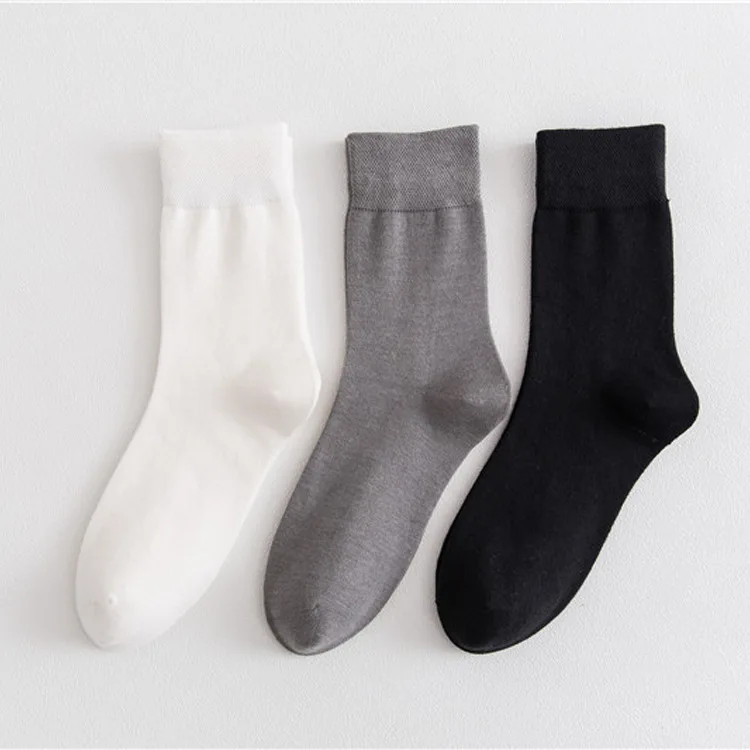 New Men\'s Socks Cotton White Black Gray Breathable Long Crew Socks Hosiery Sport Solid Men High Tube Sock Male Casual Streetwear