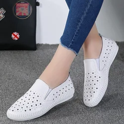 Scarpe basse casual da donna primaverili Ballerine in vera pelle Scarpe da donna ritagliate Slip On Mocassini di marca Scarpe da barca 56ty