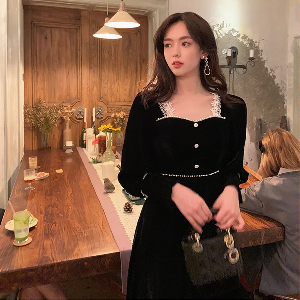 Vintage Gothic Velvet Dress Women Winter Patchwork Lace Elegant Dress Lady Casual Korean Party One Piece Dress for New Year 2022