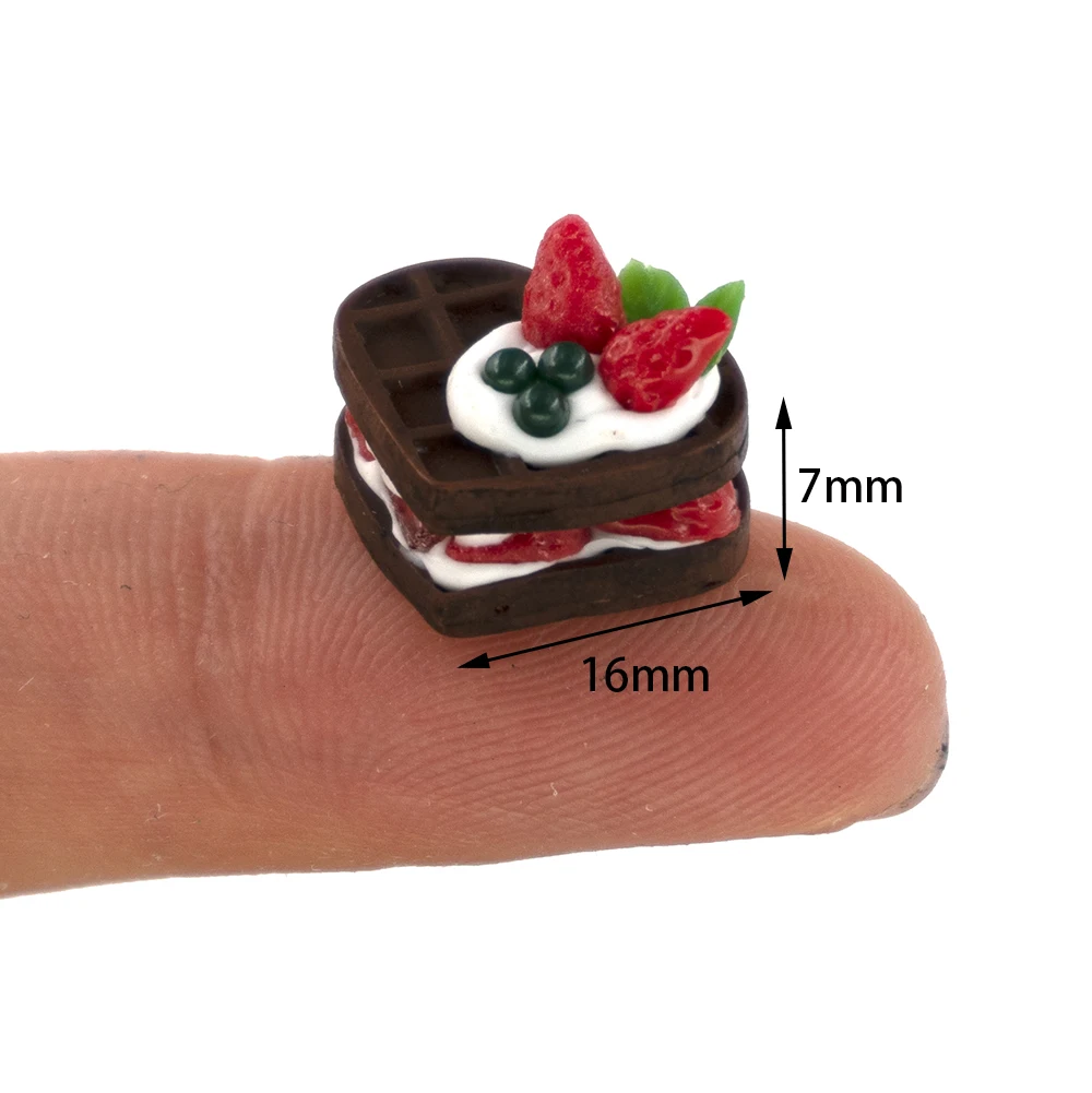 1Pcs 1/12 Dollhouse Miniature Accessories Mini Resin Fruit Dessert Simulation Strawberry Lemon Cake Model Doll House Decoraton