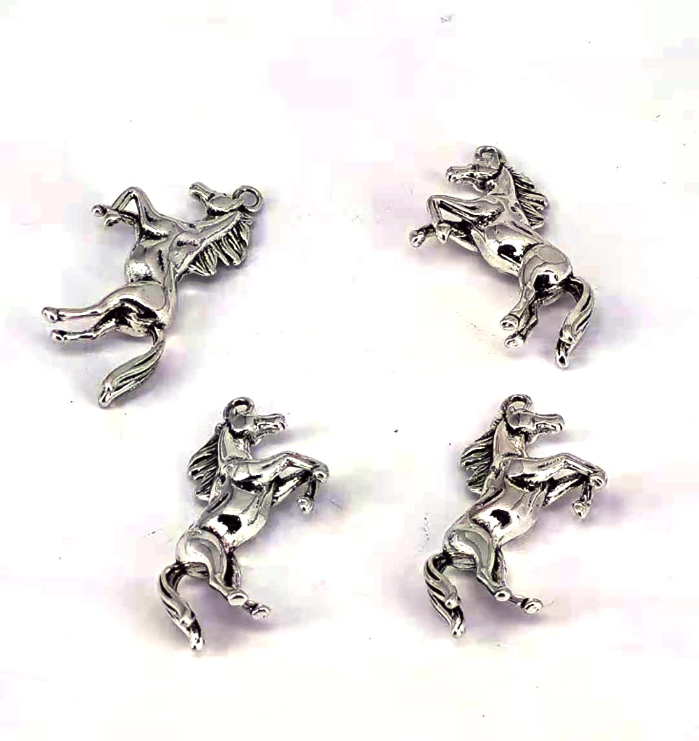 hzew 5 pcs new 3D horse pendant charm for women man Accessories