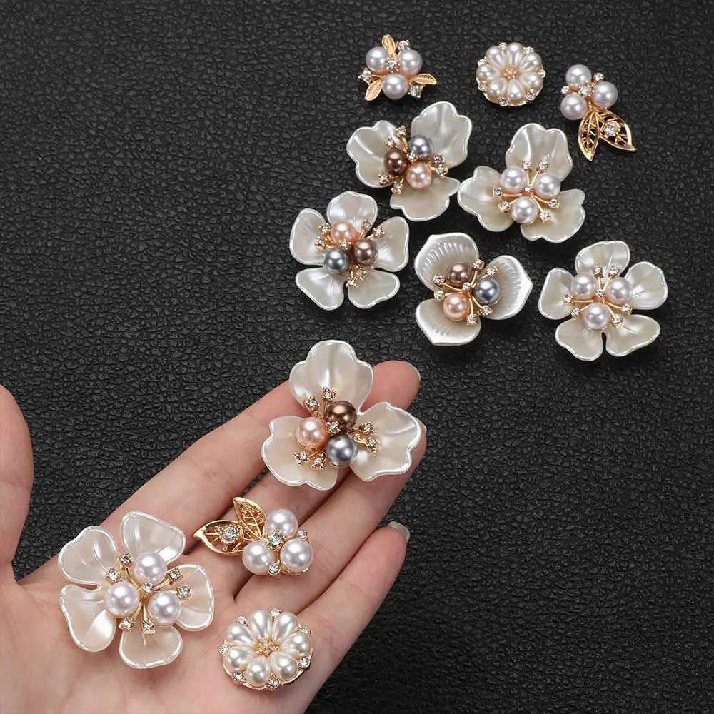 10PCS/Pack Sparkling Pearl Rhinestone Buttons Flower-shaped Crystal Button Headwear Accessories Apparel Sewing DIY Craft