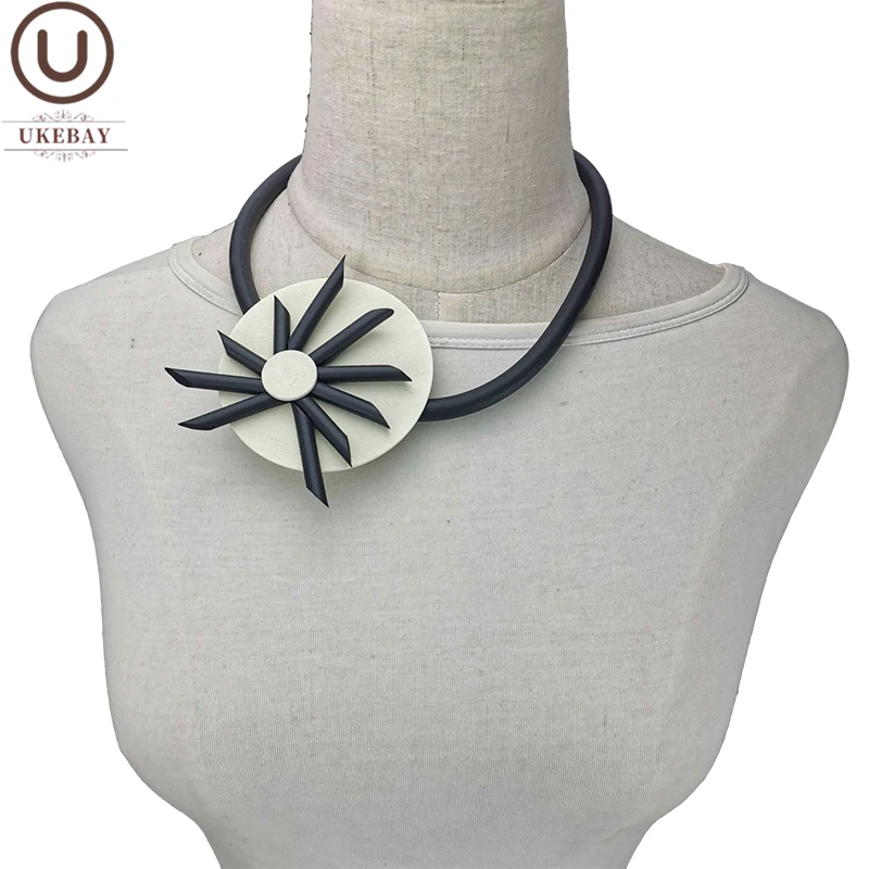 UKEBAY New Handmade Flower Pendant Necklaces Women Luxury Design Rubber Necklace Wooden Jewelry Wedding Clothes Accessories Gift