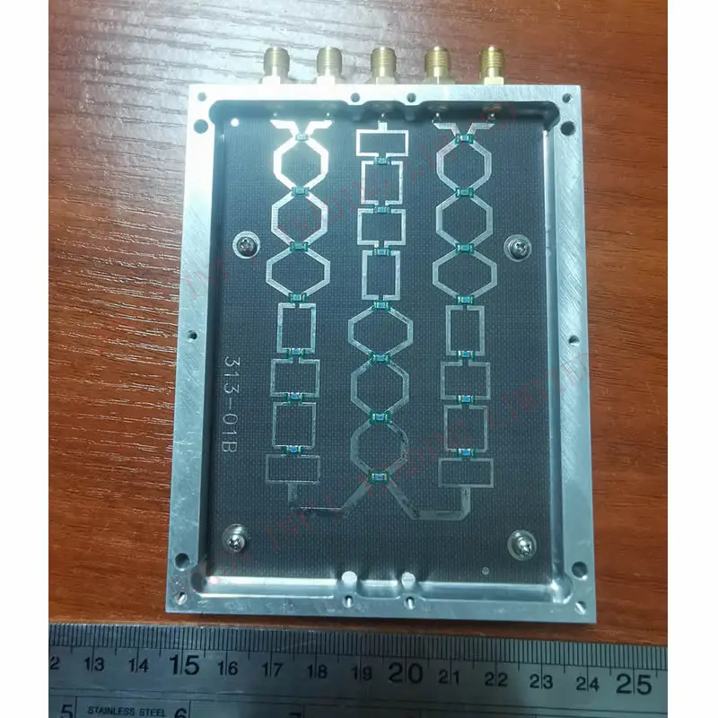 Power Splitter Combiner wideband 500MHz to 5000MHz 4 Way-0° 0.5GHz-5GHz Coaxial Power Splitter 500-5000MHz