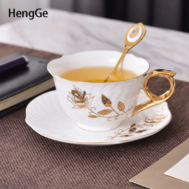 

British Mugs Coffee Cups with Disc Golden Flower Spoon Light Luxury European Bone China Mug Handwork Golden Stroke Decorate
