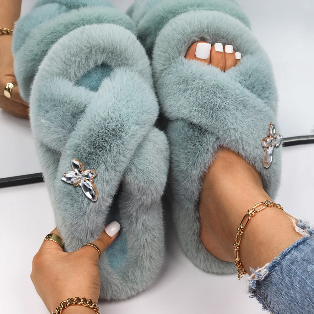 Slippers Women Luxury Rhinestone Butterfly Faux Fur Slides Fluffy Flip Flops Platform Fur Sandals Plush Slippers Casual Shoes