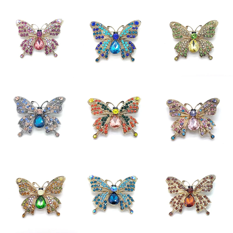 PD BROOCH 2025 New High-end Exquisite Butterfly Brooch French Design Exquisite Animal Service Accessories