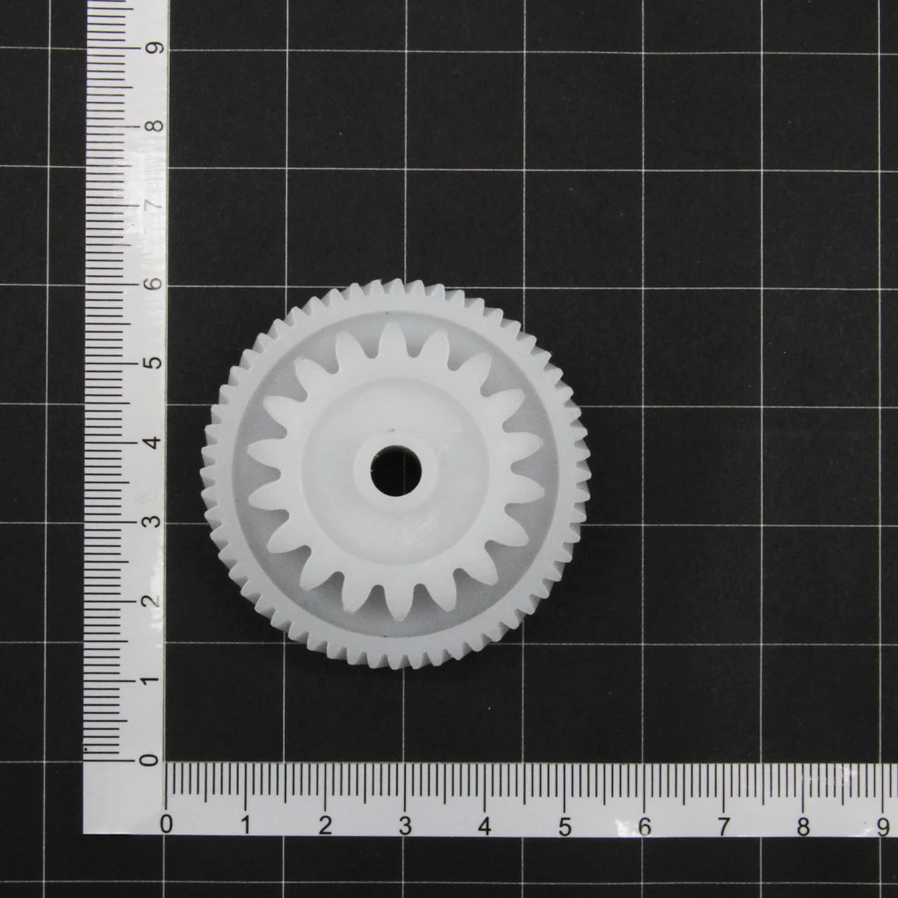 2pcs Small Meat Grinder Gear Mincer Plastic Pinion for Polaris PMG 2050 Appliance Spare Parts for Kitchen