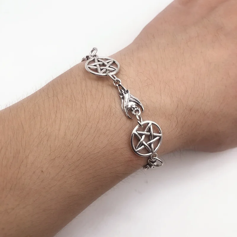 Occult Dark Goth Independent Pentagram Bat Bracelet Women's E Girl Grunge Aesthetic Accessories Jewelry Unif Bracelet