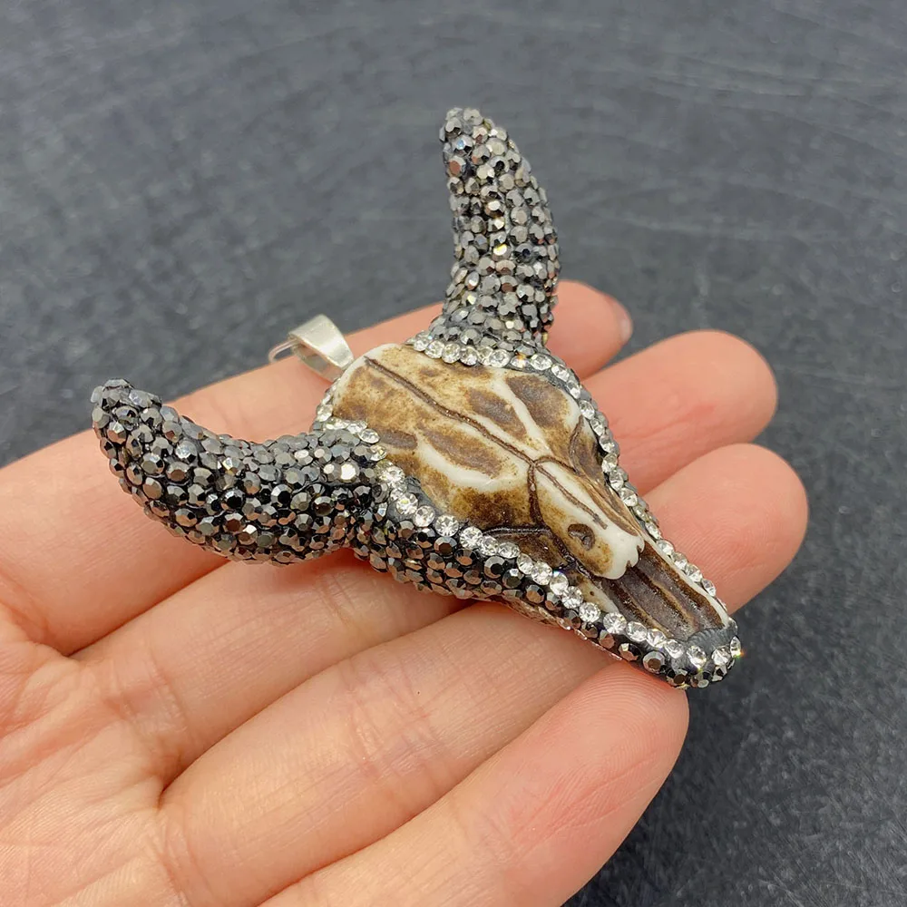 Wholesale Multicolor Bull Head Shape Pendant Acrylic Used In Jewelry Making DIY Handmade Accessories Beaded Decoration Fashion