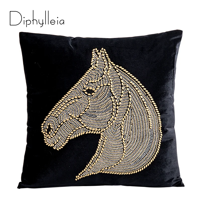 Diphylleia Morden Luxury Velet Pillowcase Horse Head Hot Fix Rhinestone Drilling Hotel Apartment Cushion Cover Fast Shipping