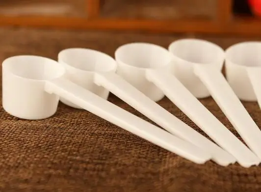 2000pcs Professional White Plastic 5 Gram 5g Scoops/Spoons For Food/Milk/Washing Powder/Medicine Measuring