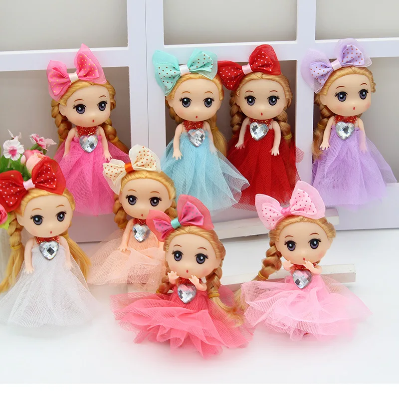 12cm Mini Cute Princess Dolls Little Girl Doll Toys Wedding Dress Doll Keychains Wedding Decoration Pendants Birthday Gifts