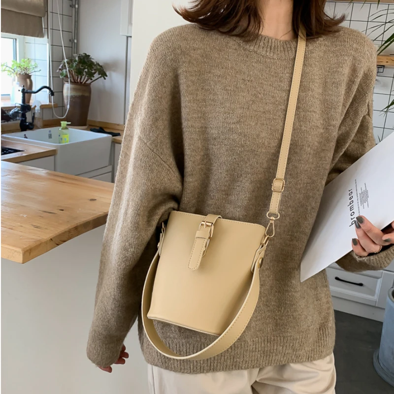 Women Crossbody Bags Bucket Solid Color Ladies Luxury Design Zipper Vintage Handbags New Simple Popular Korean Style Mujer Bolsa