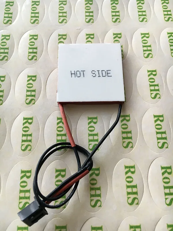 Temperature of 300 Degrees Thermoelectric Power Generation Sheet TEHP1-12730H 30*30mm