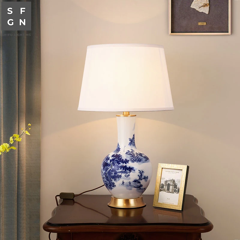 Copper Table Lamp Bedside Jingdezhen Ceramic Chinese Style Decorated LED Table Lamps for Living Room Bedroom