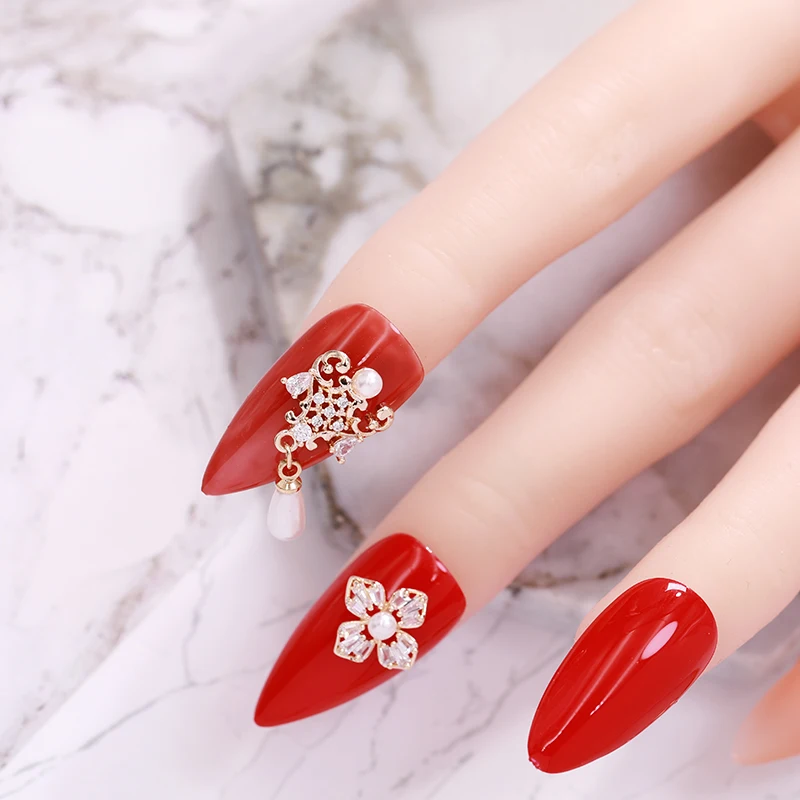 5 stücke Blatt perle anhänger metall Zirkon nail art schmuck nägel dekorationen top-ebene zirkon kristall Maniküre zirkon diamant charme