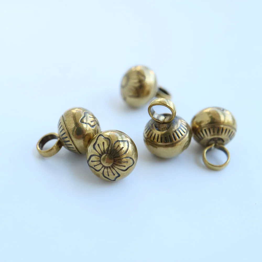5 Stück/Set 8mm Geschnitzte Blumen-Messingknöpfe Hochwertige Aufnähbare Ösenknöpfe für Hemden, Mäntel, Jacken, Schnallen – Detail 6