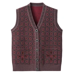 Middle-aged and Elderly Women's Sweater Vest Waistcoat Spring Autumn Sleeveless Coat Cardigan Knit Short Sweater Vest 4XL K1103