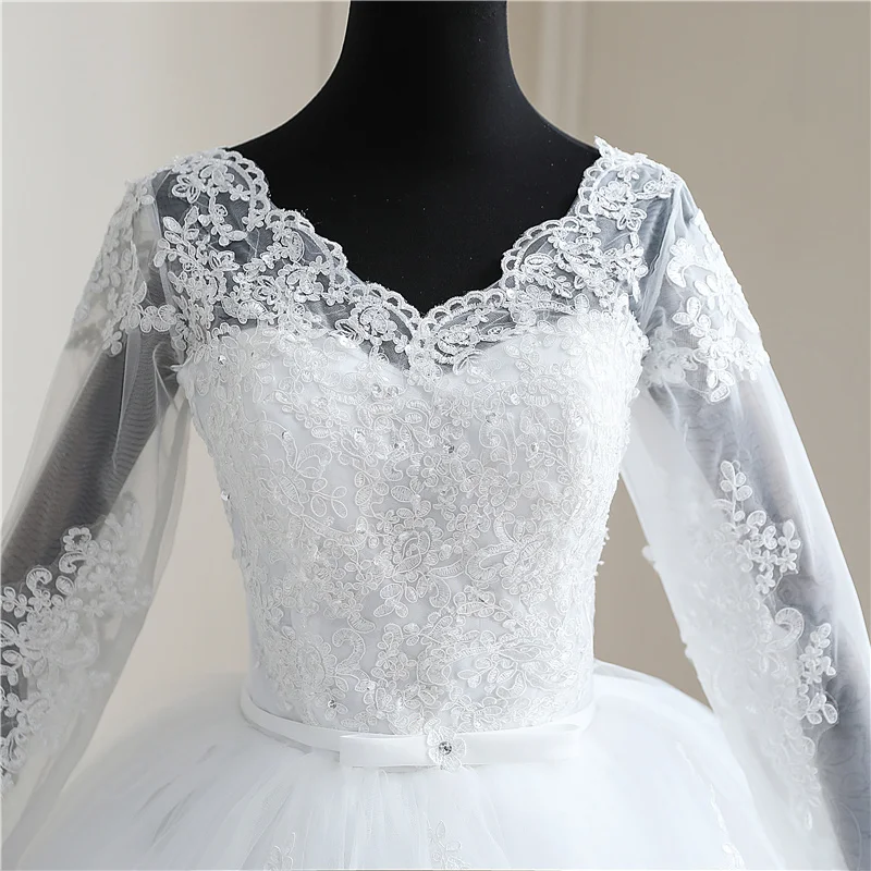 Abito da sposa primaverile personalizzato Manica lunga scollo a V Applicazioni in mussola Off White Vestido De Noiva Abito da sposa taglie forti Principessa