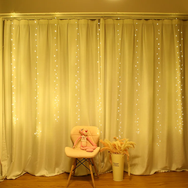 Natale LED String Light Curtain LED Garland USB Remote Lights per Holiday Wedding Party Home Bedroom Window Lamp Decoration
