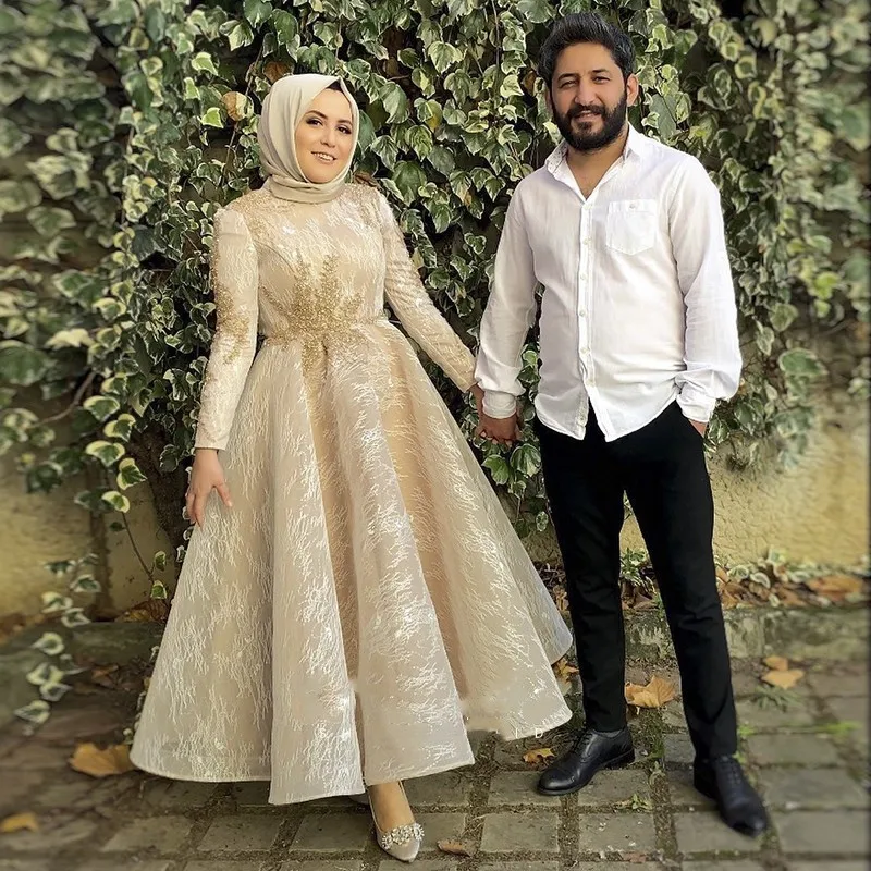 Vestidos de noite muçulmanos com hijab para mulheres, renda vintage, manga comprida, vestido formal árabe, vestidos de casamento elegantes de Dubai, champanhe