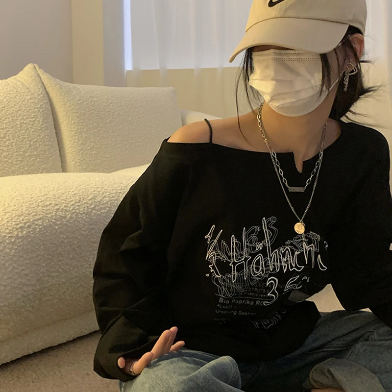 Y2K T-shirt Fairy Grunge 2023 Vintage Letter Print Tops Black Autumn Off Shoulder Long Sleeved Korean Tees Loose Harajuku Shirt