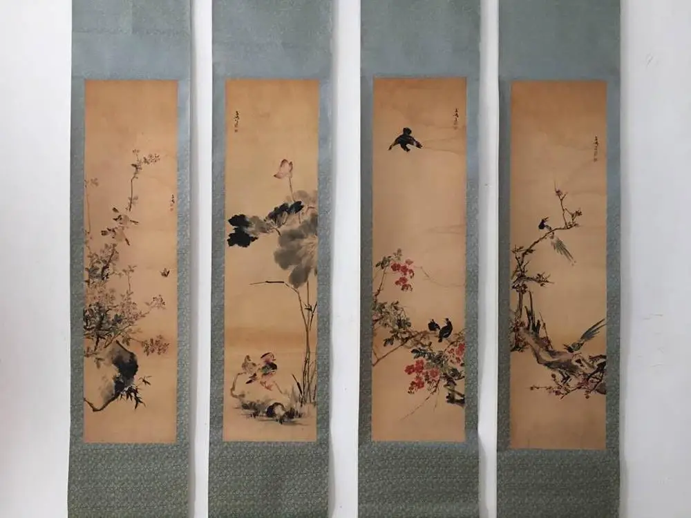 

Chinese archaized flowers and birds painting