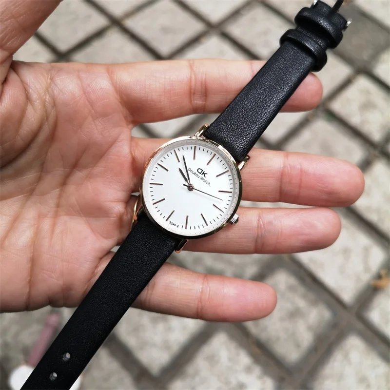 Montres à Quartz en cuir pour femmes, Simple, noir et blanc, marque de luxe, décontracté