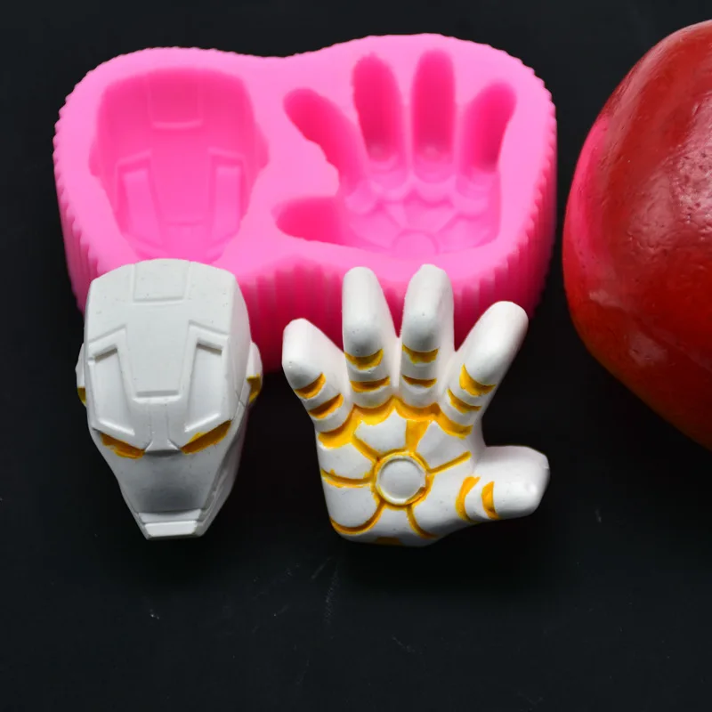 Super Hero Iron Man LOGO Epoxy Resin Silicone Mold for DIY Handmade Ornaments Plaster Candy Jewelry Kids Toys Key Chain Mold