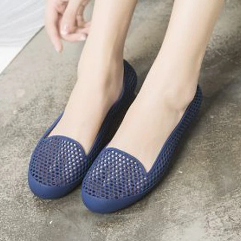 Women Casual Shoes Jelly Sandals Non-slip Summer Hole Shoes Woman Flat Cutout Plastic Female PVC Garden Shoes   WSH3596