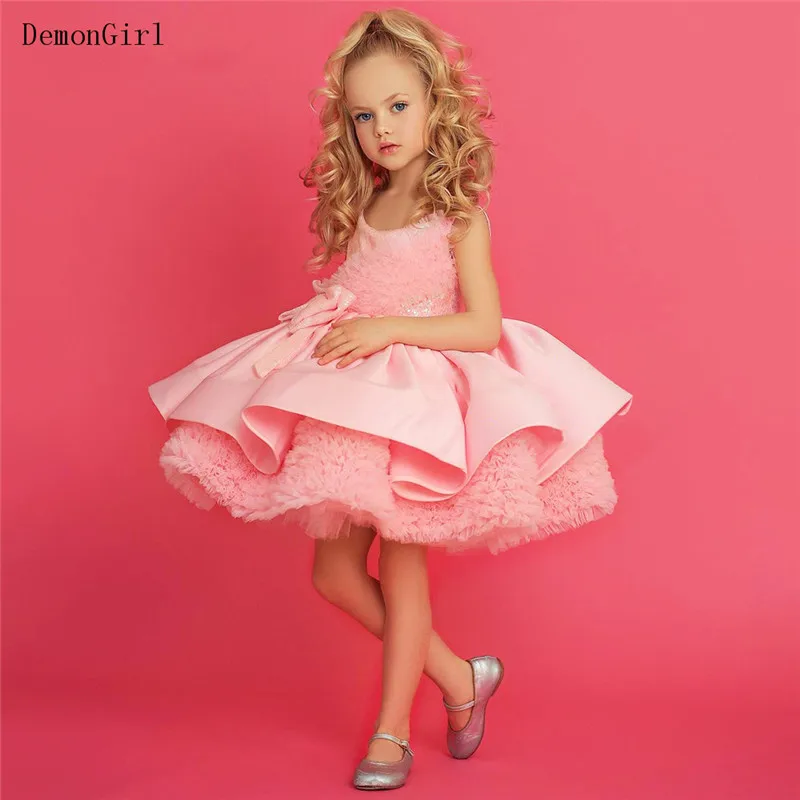 

New Puffy Girls Dress Tiered Skirt Children Wedding Party Dress Cute Ball Gown Christmas Dress 2021 New Year