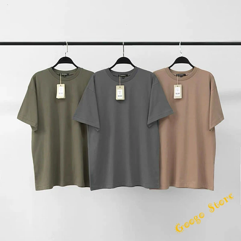 

2024 New Kanye West Season 6 T-shirts Men Women 1:1 High-Quality Cotton Loose Top Tees High Street Classic Short Sleeve T shirt