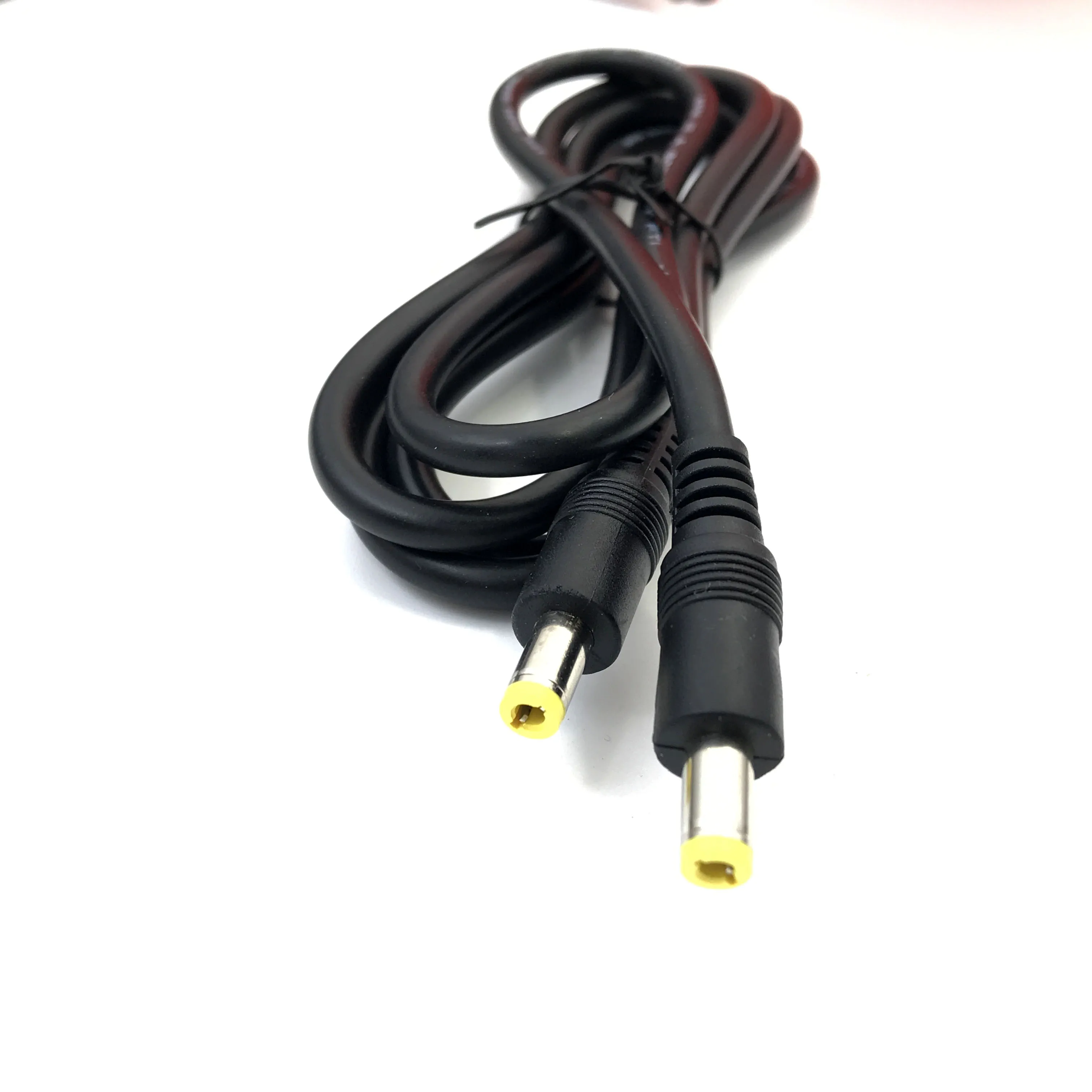 

1 шт. штекер питания постоянного тока 5,5x2,5 мм штекер до 5,5x2,5 мм штекер адаптера видеонаблюдения соединительный кабель удлинители питания 50 см 1 м 3 м 5 м 10 м