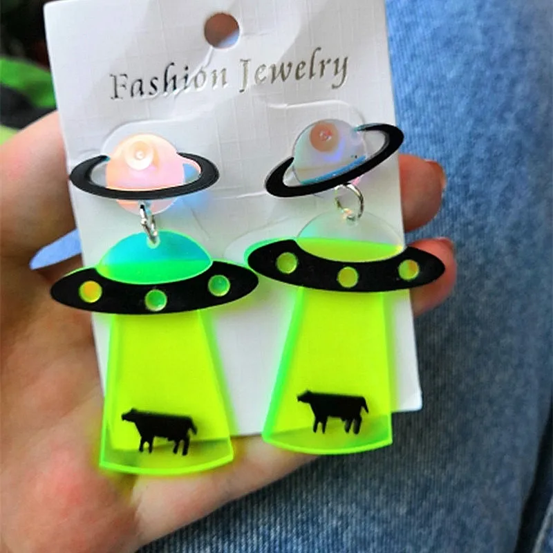 FishSheep Cute Acrylic Spaceship Flying Saucer Dangle Earrings HipHop Avocado Spaceman Drop Earrings 2022 Fashion Party Jewelry